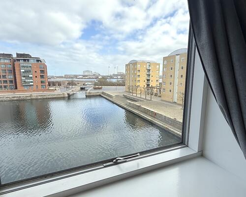 Skøn rummelig lejlighed ved Langelinie