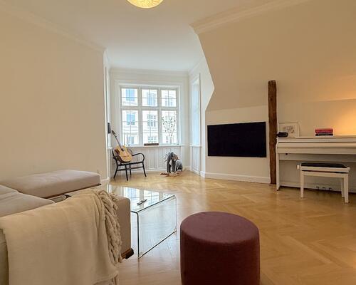 Lejlighed med totalt 167 m2 bolig, i Hellerup