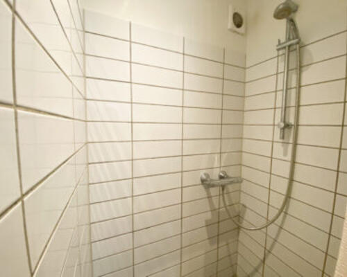 Dejlig og rummelig 2-værelses lejlighed i øgadekvarteret