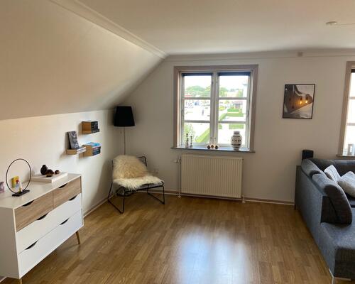 Velholdt centraltbeliggende lejlighed.