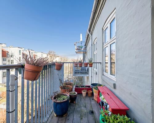 Skøn lejlighed udlejes umøbleret til expats