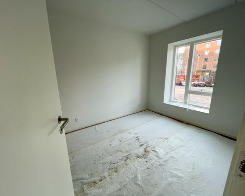 2-værelses lejlighed i stueetage!