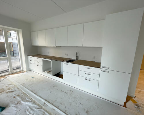 2-værelses lejlighed i stueetage!