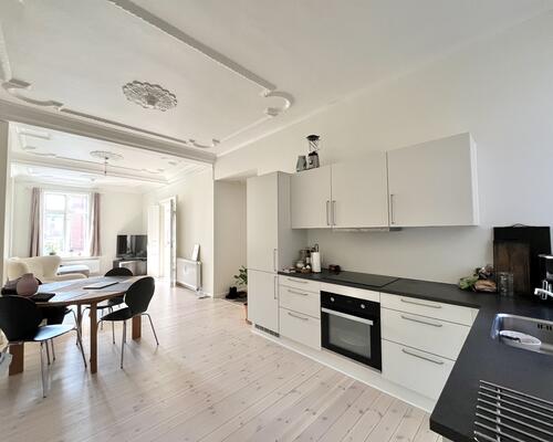 Flot, herskabelig 2-værelses i hjertet af Kolding