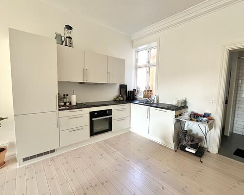 Flot, herskabelig 2-værelses i hjertet af Kolding