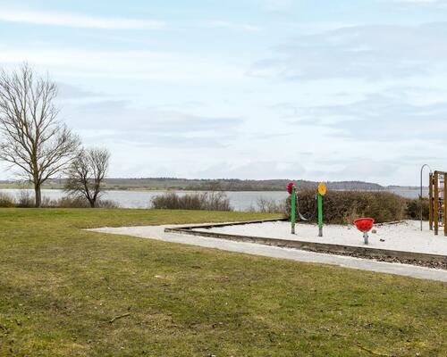 Flot villa med udsigt til fjorden i Veddelev | Roskilde