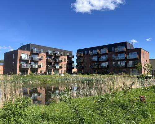 3-værelses lejlighed på 2. sal!