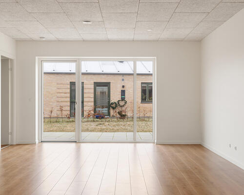 NYERE OPFØRTE BOLIGER I TØRRING!