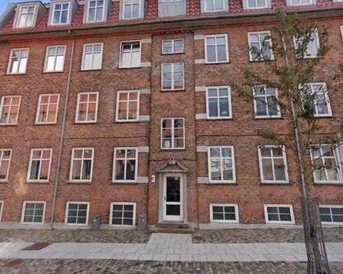 Flot lejlighed i Jyllandsgade