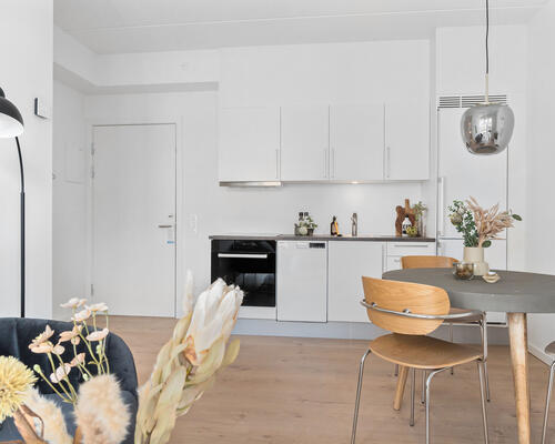 Skøn 2 værelses lejlighed i Tilst