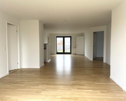 Stort rækkehus med have