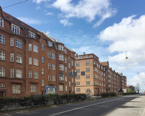 Delevenlig lejlighed centralt på Frederiksbjerg