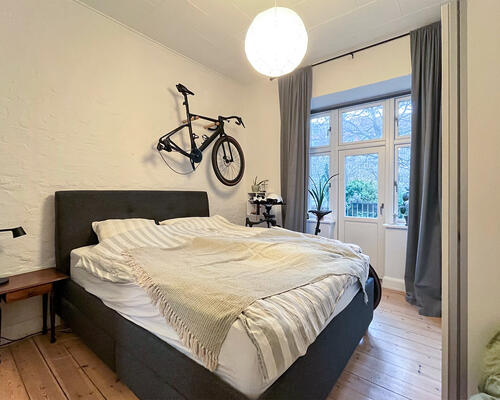 Delevenlig lejlighed centralt på Frederiksbjerg