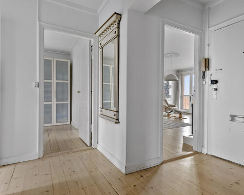 2 værelses lejlighed i Charlottenlund