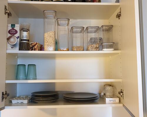 Nyistandsat 1 vær. lejlighed med eget bad/toilet, inkl. alt.