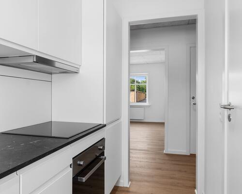 Renoveret 2-værelses lejlighed i Frederikshavn 9900