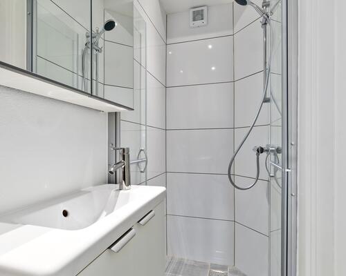 Renoveret 2-værelses lejlighed i Frederikshavn 9900