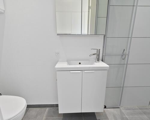 Renoveret 2-værelses lejlighed i Frederikshavn 9900