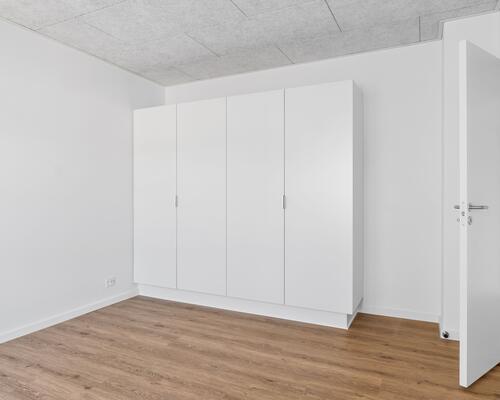 Renoveret 2-værelses lejlighed i Frederikshavn 9900