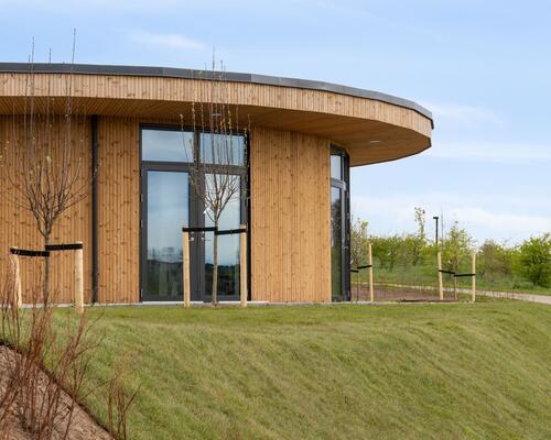 Velindrettet 1-plans rækkehus i Kildebjerg, Ry!