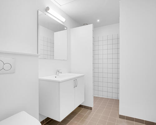 Skøn 3-værelses lejlighed med altan nær Aarhus C