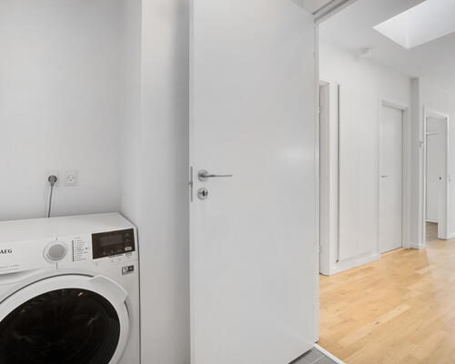 Skøn 3-værelses lejlighed med altan nær Aarhus C