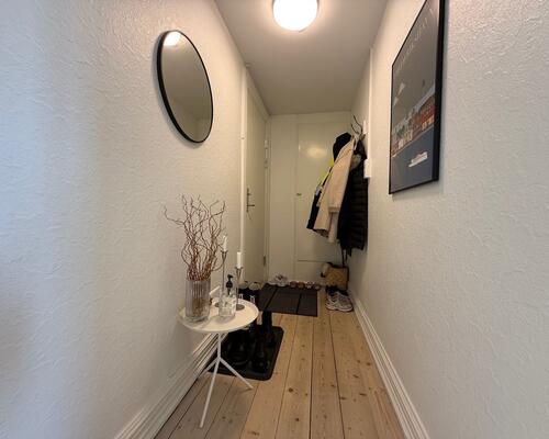 Charmerende 3 værelses med egen p. plads og elevator