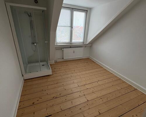 Regulær 3. værelses lejlighed på lukket vænge