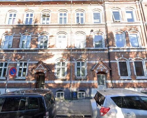 Taglejlighed tæt på Centrum
