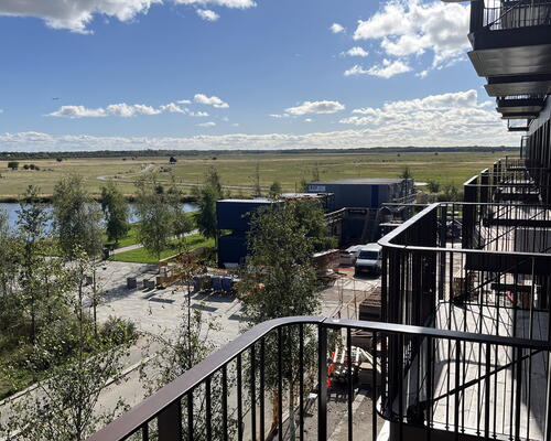 UN17 Søen - 1 vær. lejebolig med  østvendt altan med kig til Fælledens smukke natur – god studiebolig