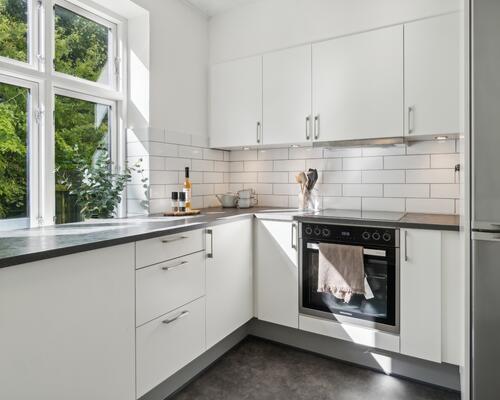 Moderne lejlighed i rolige omgivelser