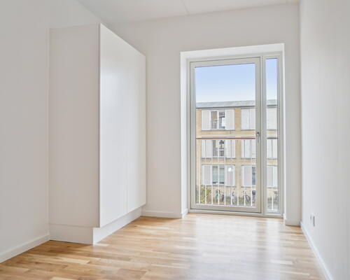 Fløjhusene - Bygning E - Stor og lys 5-værelses lejlighed i høj kvalitet med altan og plads til hele familien