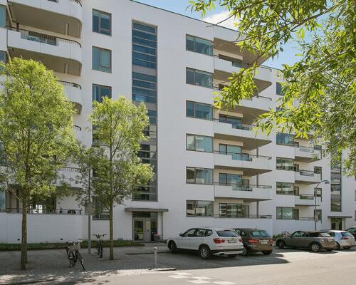 tuborg lejlighed  med direkte udsigt til Svanemøllebugten.