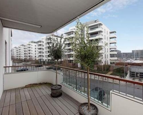 tuborg lejlighed  med direkte udsigt til Svanemøllebugten.