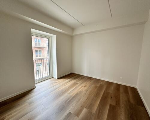 Moderne 3-værelses lejlighed med altan og udsigt