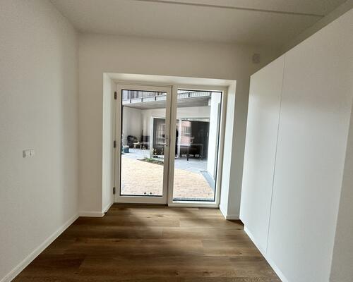 Moderne 3-værelses lejlighed med altan og udsigt