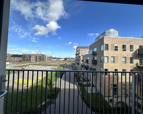 Indbydende 3-værelses lejlighed med stor altan i Nørresundby