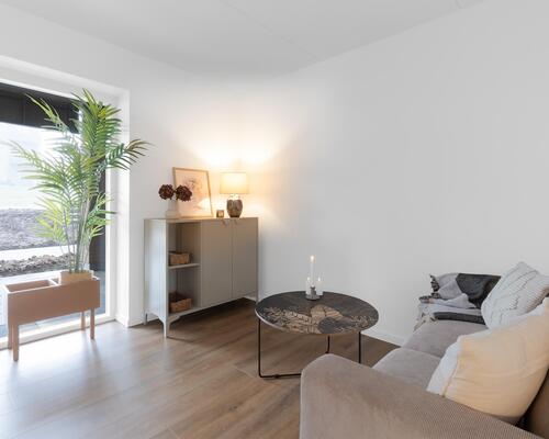 Karine Krumpen 32, 3., 2