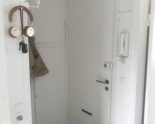 Dejlig lys 2. værelses lejlighed.