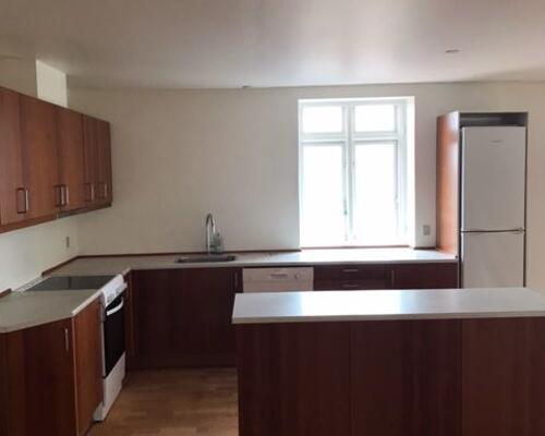 Charmerende bylejlighed