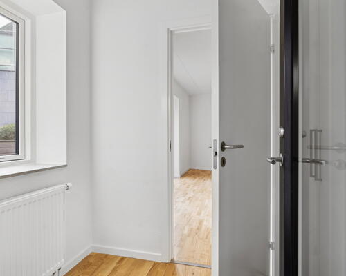 Lækker 2-værelses i Odense C med perfekt placering! - KUN 2 MÅNEDERS DEPOSITUM