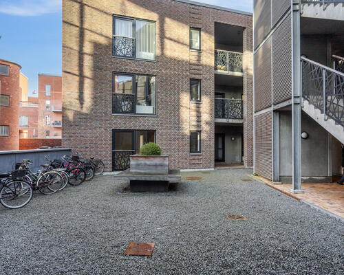 Lækker 2-værelses i Odense C med perfekt placering! - KUN 2 MÅNEDERS DEPOSITUM