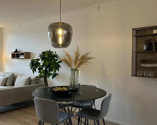 Moderne 2 værelses gavlbolig med egen altan mod vest mod aftensolen! +50 seniorbofællesskab