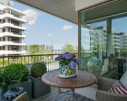 tuborg lejlighed  med direkte udsigt til Svanemøllebugten.