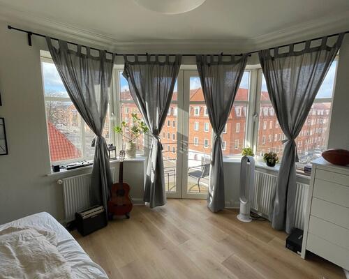 Skøn 3 vær. i vestbyen med altan