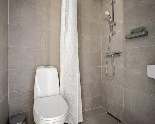 Nyopført moderne lejlighed i to plan.