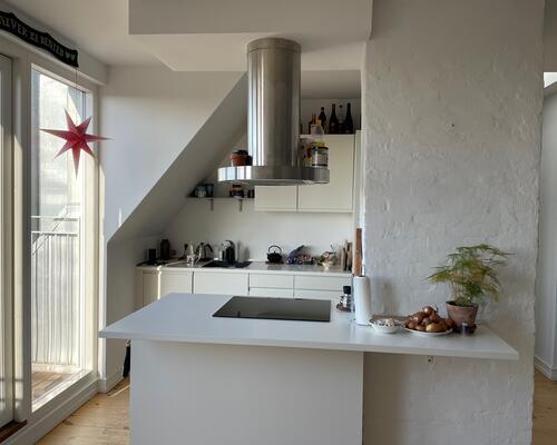 Unik taglejlighed med 2 altaner - Delevenlig for 3