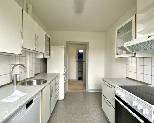 Indbydende 2-værelses lejlighed med skøn atmosfære