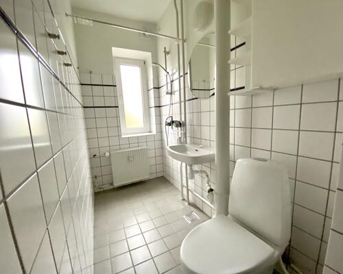 Indbydende 2-værelses lejlighed med skøn atmosfære