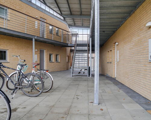 2 værelses lejlighed omgivet af skøn naturKUN 1 MÅNEDS DEPOSITUM